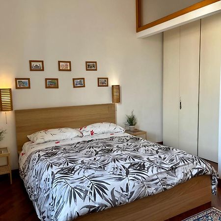Casa Vacanze Seahorse Салерно Экстерьер фото